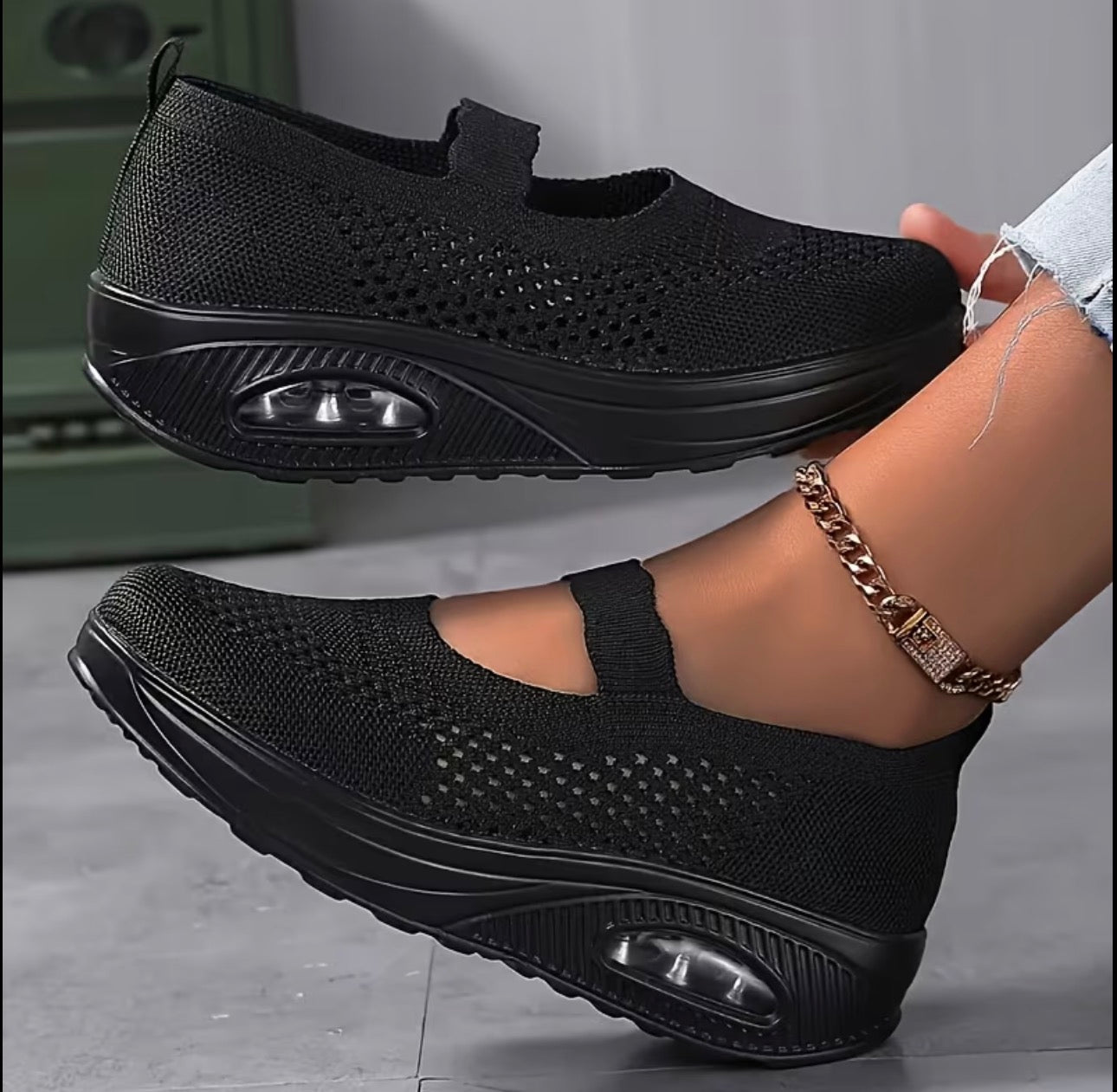 Alera™ Women’s Breathable Mesh Slip-On Sneakers – Lightweight & Shock-Absorbing Comfort