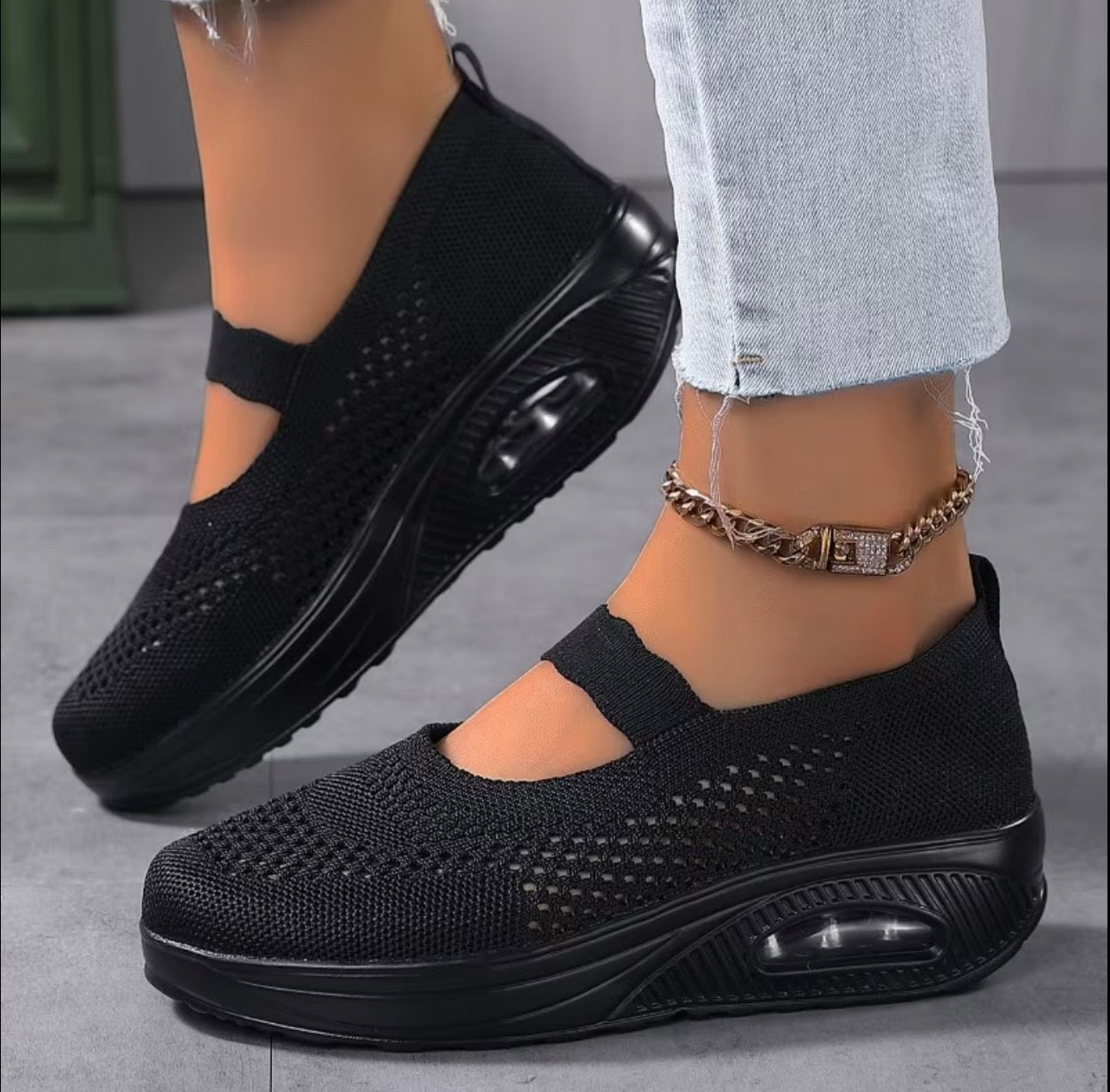 Alera™ Women’s Breathable Mesh Slip-On Sneakers – Lightweight & Shock-Absorbing Comfort