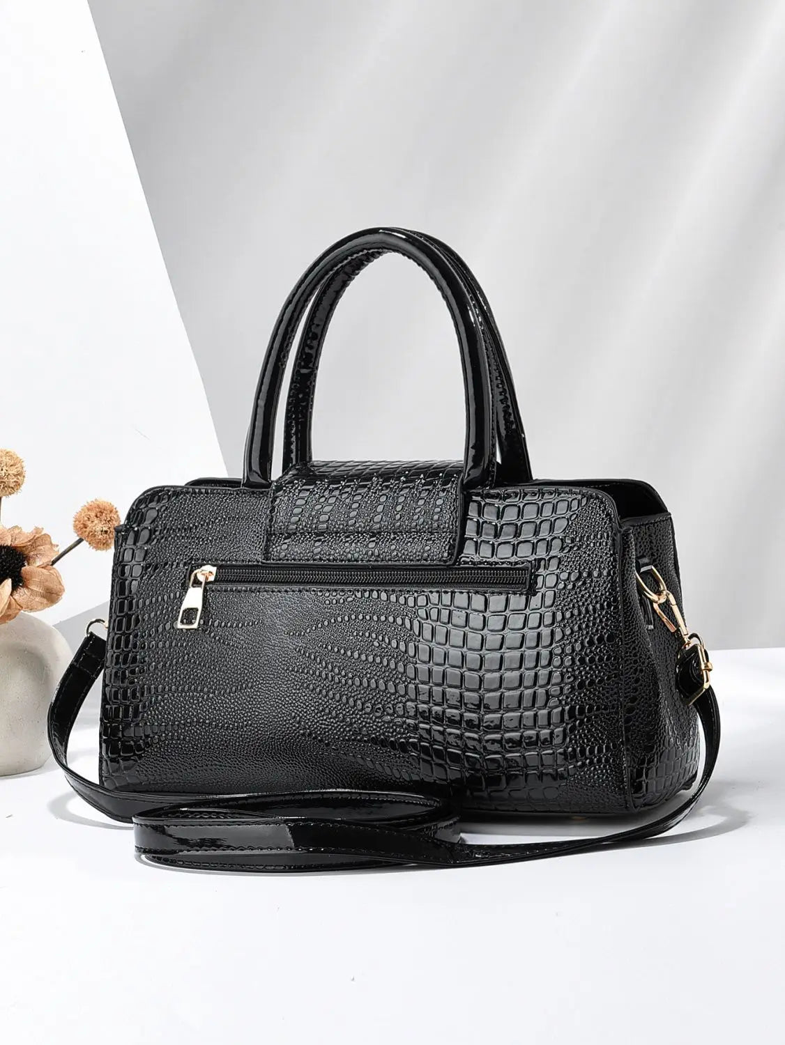 The Élodie™ Croc-Embossed Handbag