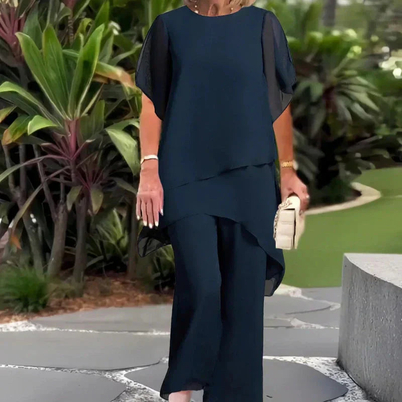 Charming & Comfortable Summer Set with Chic Top & Elegant Wide Trousers