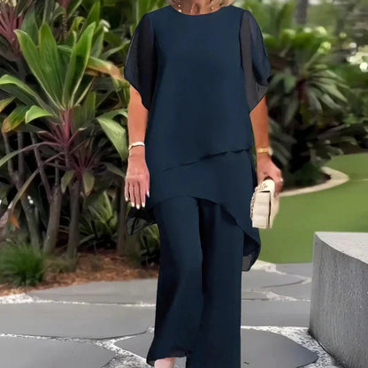 Charming & Comfortable Summer Set with Chic Top & Elegant Wide Trousers