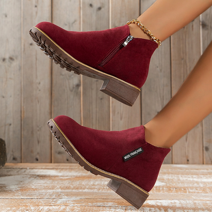 Women's low-heeled ankle boots with side zip