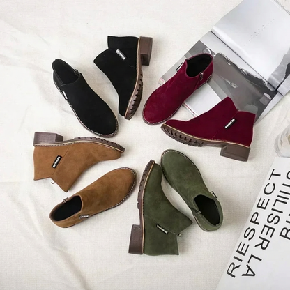 Women's low-heeled ankle boots with side zip